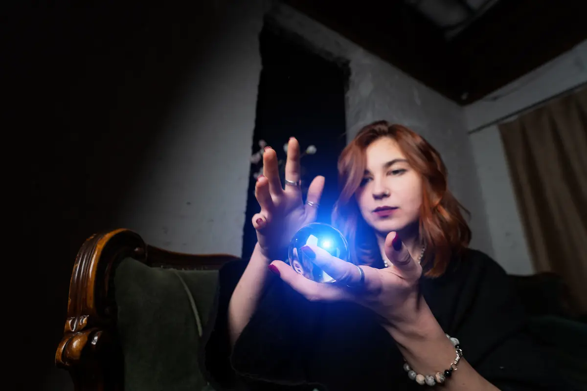 find clear answers with the best psychic reader in west bromwich